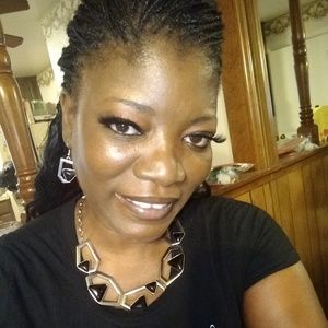 Meet your Posher, Tasha